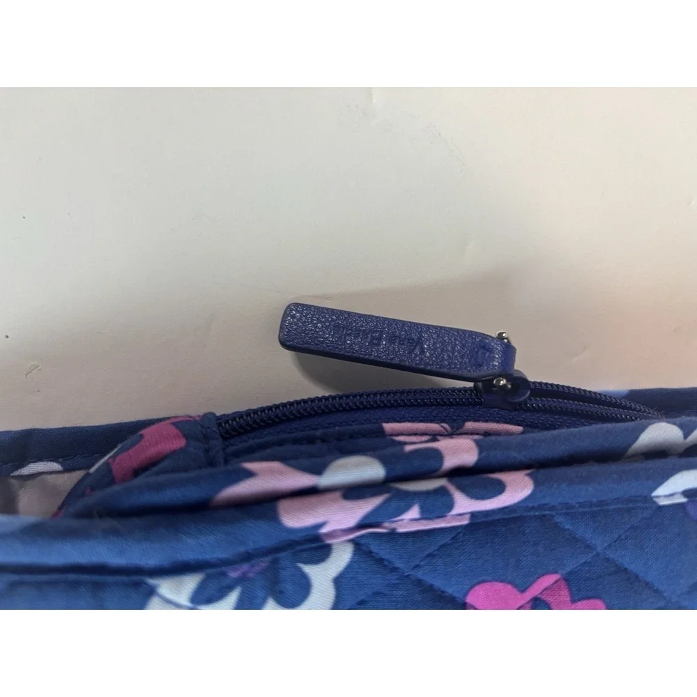 VERA BRADLEY Hanging Organizer Cosmetic Case - Ellie Flowers - Blue - Purple